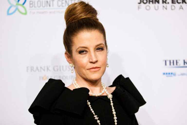 Lisa Marie Presley, daughter of Elvis, died of cardiac arrest