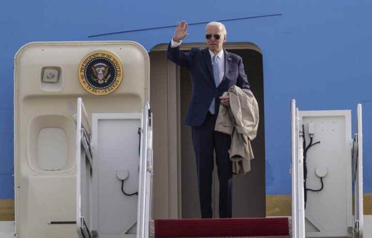 Migration crisis: Biden stops in Texas en route to Mexico