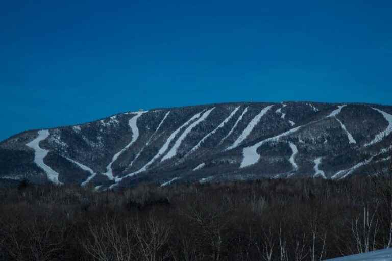 Mont-Sainte-Anne ski resort |  A mechanical breakdown forces the interruption of a lift