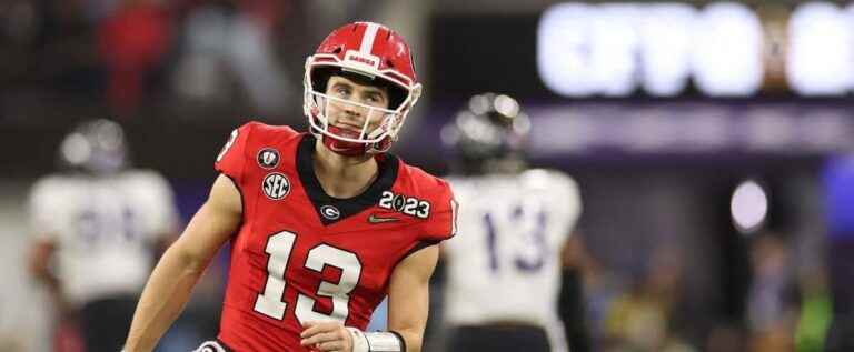 NCAA: Georgia quarterback arrested