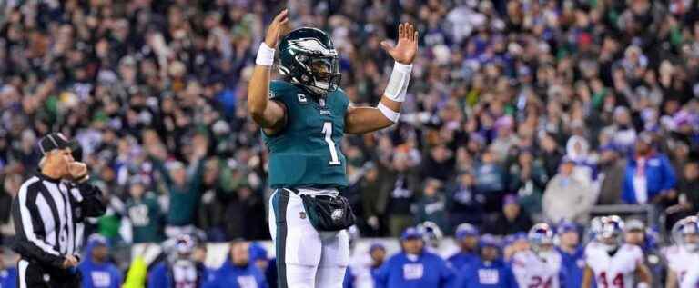 NFL: The Eagles take out the steamroller