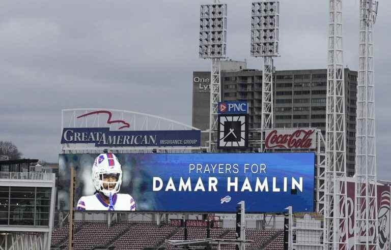 NFL: safety Damar Hamlin is recovering well, according to one of his relatives