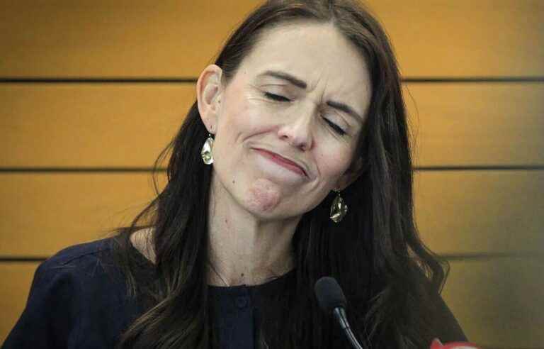 New Zealand: appreciates overall but mentally exhausted, Jacinda Ardern throws in the towel