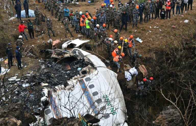 No more hope of finding survivors of plane crash in Nepal