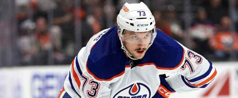 Oilers: Vincent Desharnais never gave up