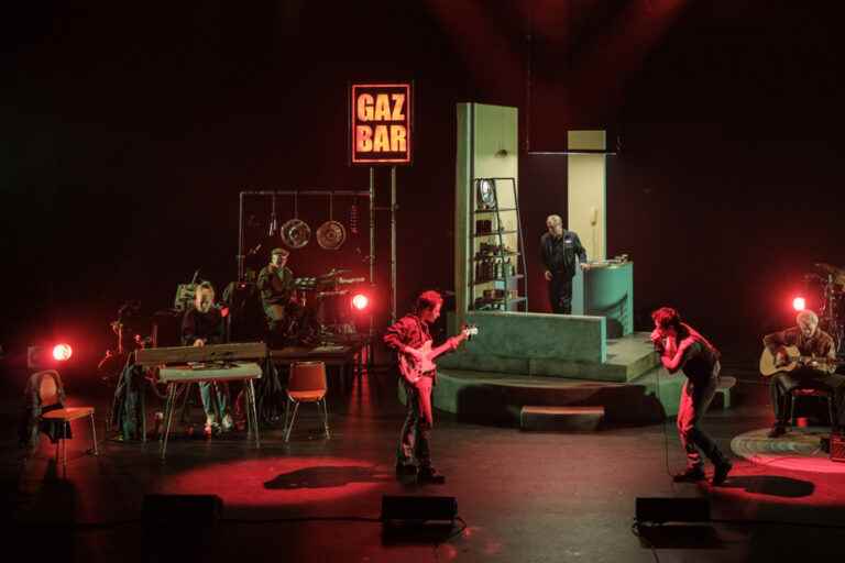 Review of Gaz Bar Blues |  At human height