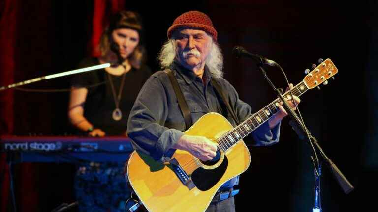 Singer David Crosby, co-founder of the Byrds and Crosby, Stills, Nash and Young, dies at 81