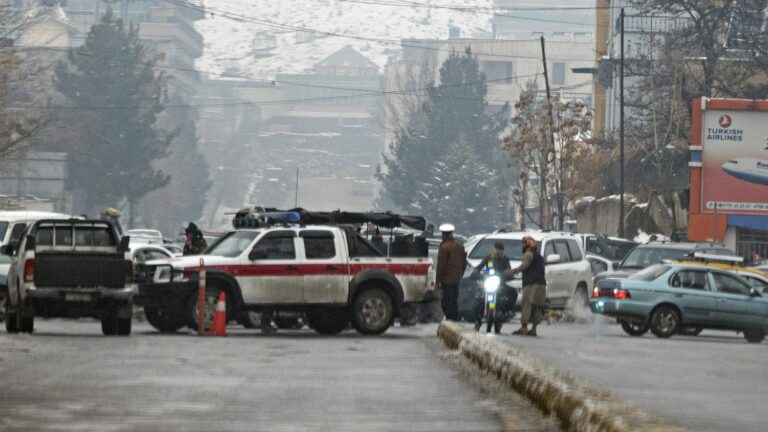 Suicide bombing outside Foreign Ministry in Kabul kills at least five