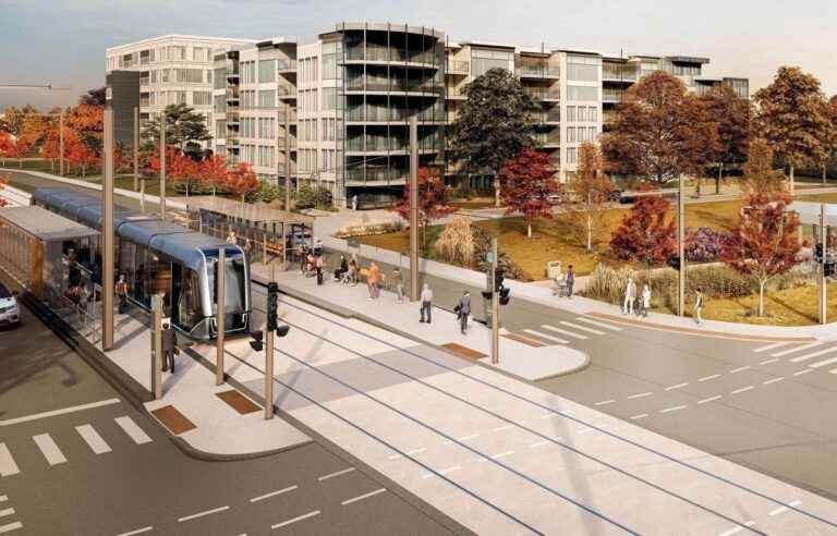 Superior Court keeps Quebec tramway on track