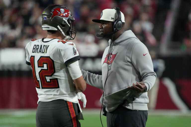 Tampa Bay Buccaneers |  Offensive coordinator fired