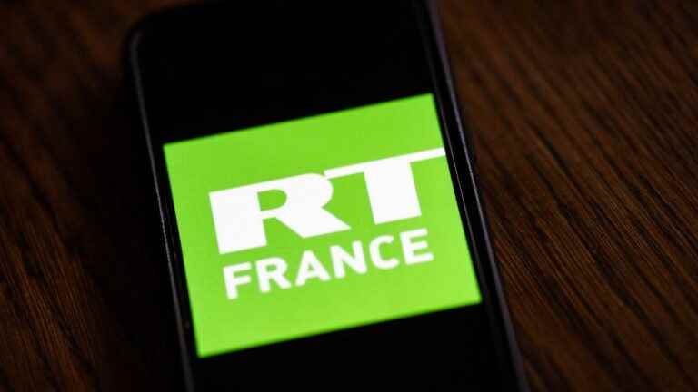 Targeted by sanctions, the channel RT France, French branch of the Russian media RT, announces its closure