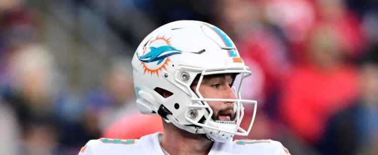 The Dolphins season in the hands of Skylar Thompson