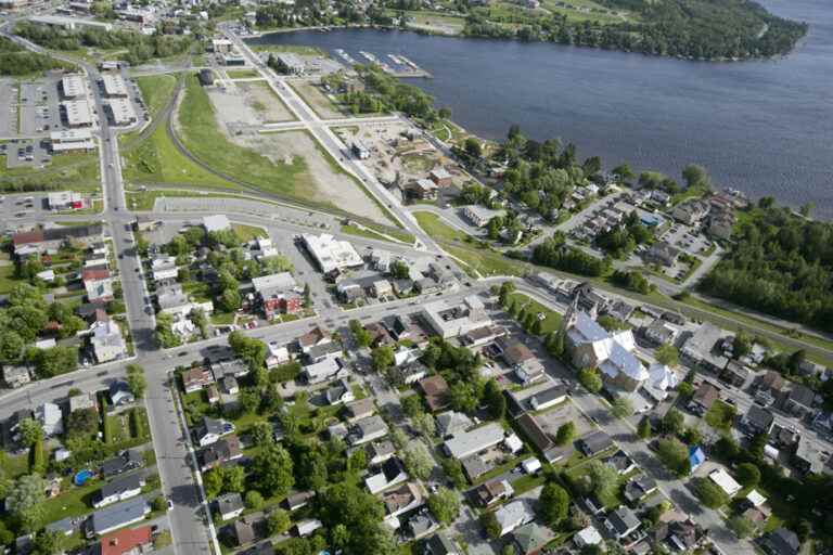 The Lac-Mégantic bypass project divides