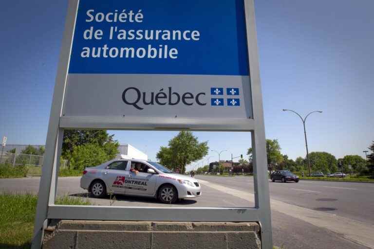 Drop in services at the SAAQ |  A transition that is causing headaches everywhere in Quebec