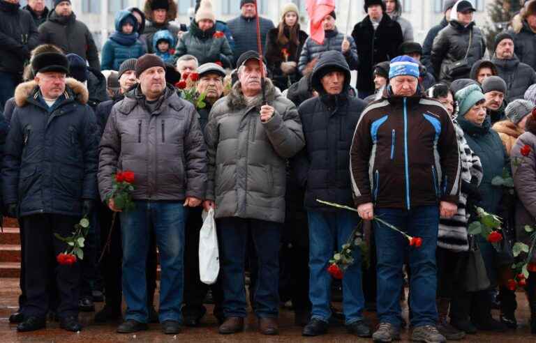 Tribute in Russia to Russian soldiers killed in a strike in Ukraine