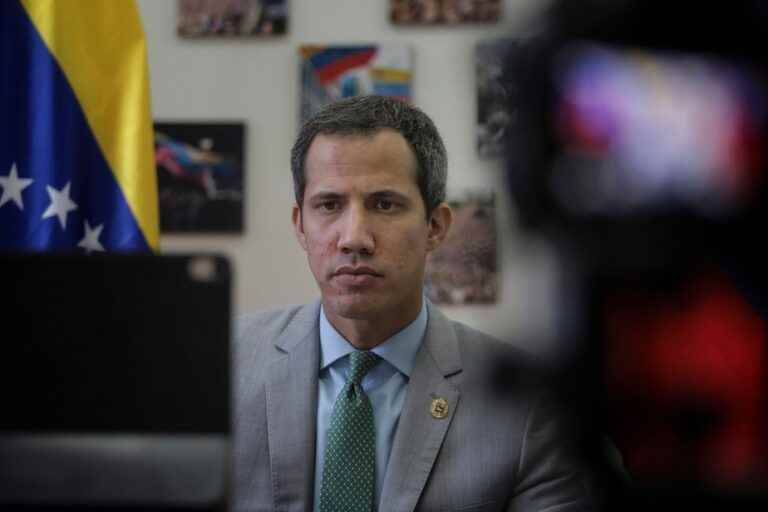 Venezuelan opposition closes US embassy