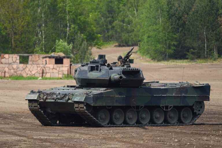 War in Ukraine, Day 332 |  Kyiv deplores Western indecision on heavy tank deliveries