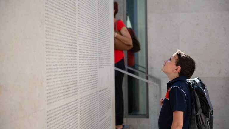 at the Shoah Memorial, students are shown “that genocide does not happen by itself”