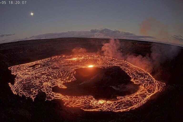 hawaii |  Kilauea volcano erupts again