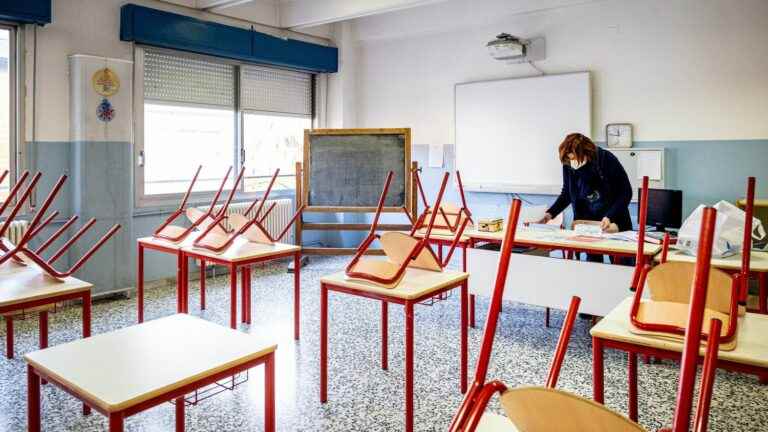 in Italy, the government plans to pay teachers according to the cost of living in their region