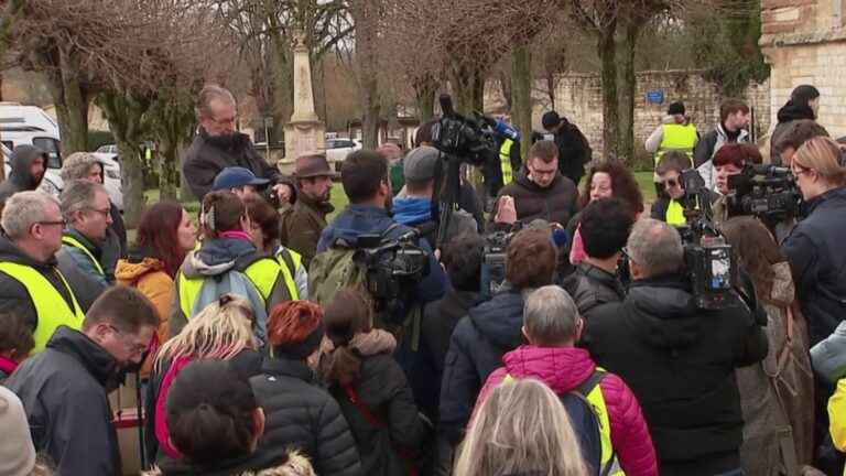 in search of the missing couple in Deux-Sèvres