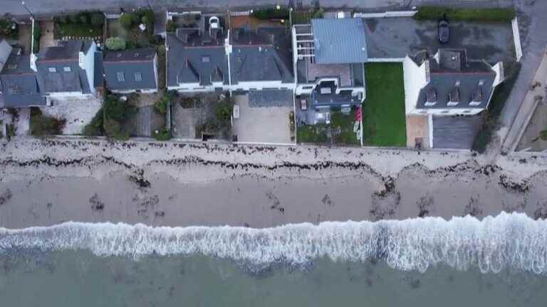 is there too much concrete on the coasts of Brittany?