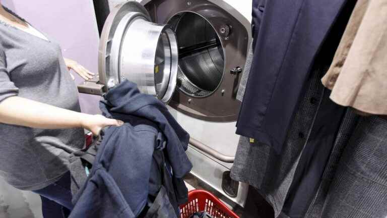 one out of eight dry cleaners in Île-de-France still uses a product that has been banned for a year