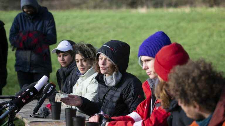 police accused of acts of “pure violence” during a demonstration against a coal mine, in Lützerath