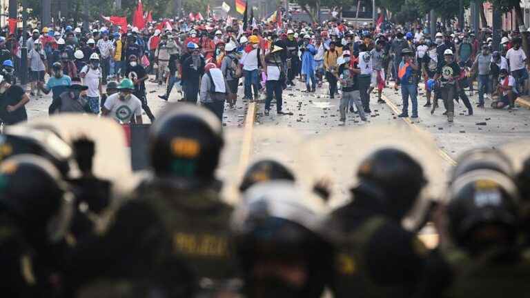 violent clashes come on the eve of the national day of protest against the president