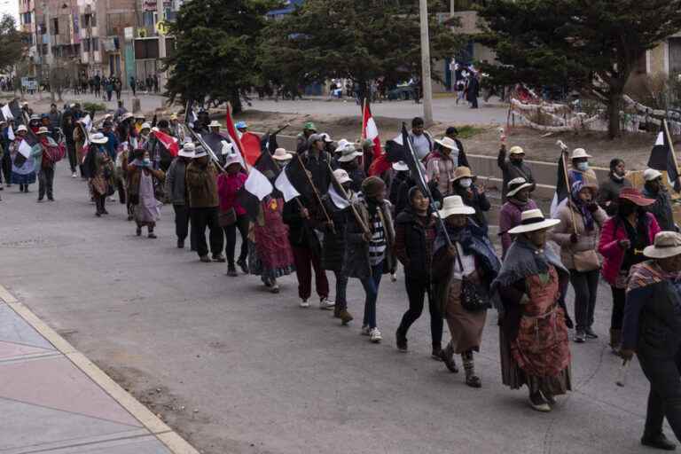 The Peruvian Parliament maintains the suspense, the mobilization continues