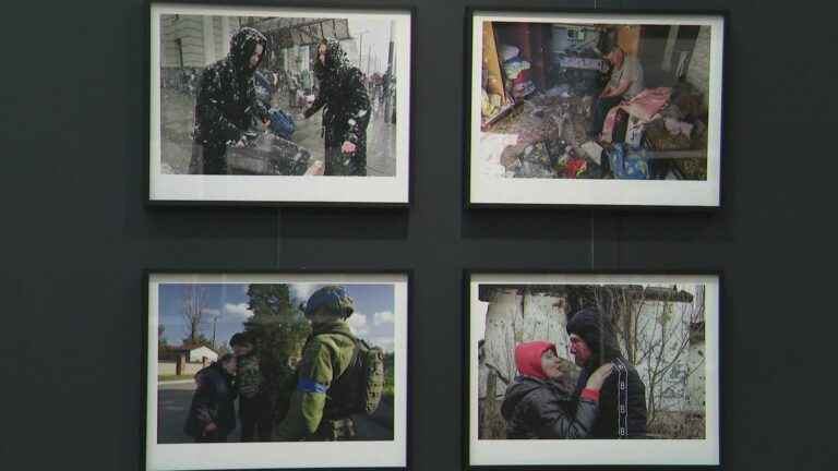 A year of conflict in Ukraine told by the pictures of war reporter Patrick Chauvel, at the Mémorial de Caen