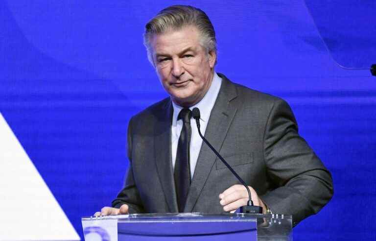 Alec Baldwin pleads not guilty to manslaughter