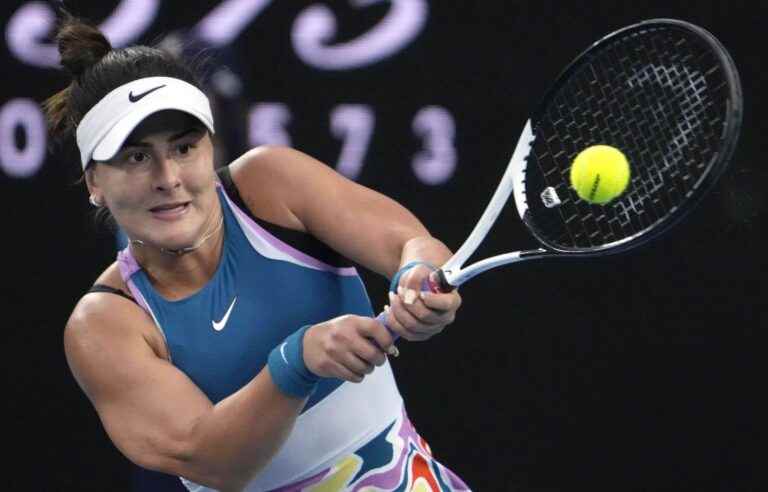 Bianca Andreescu is forced to retire in the semi-finals in Thailand