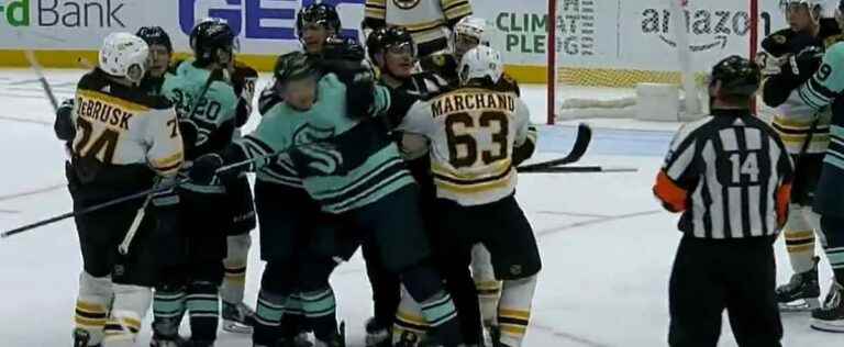 Brad Marchand punished for the 14th time by the NHL