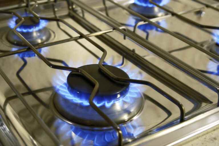 City of Montreal |  Montreal is considering banning new gas stoves