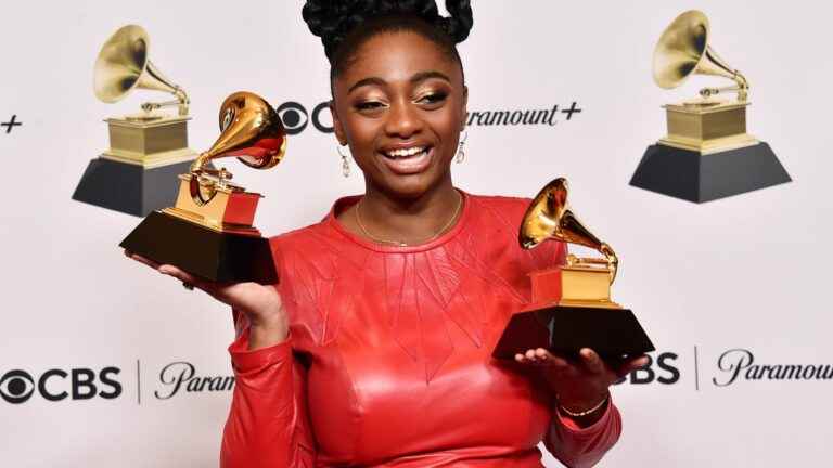 Compared to Ella Fitzgerald and Nina Simone, who is Samara Joy, revelation of the year at the 2023 Grammys?