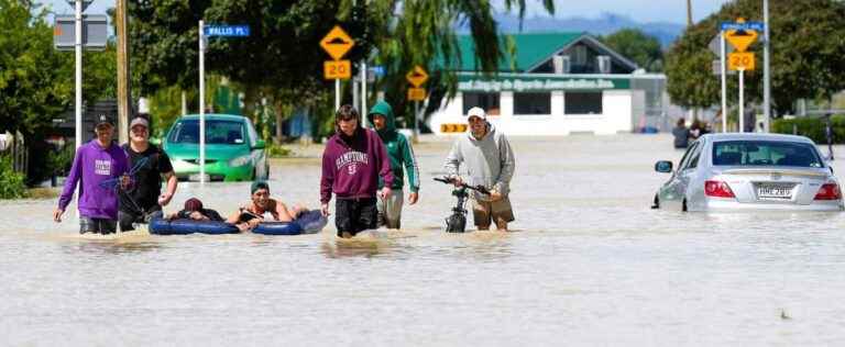 Cyclone in New Zealand: 4 dead, 300 people rescued from rooftops