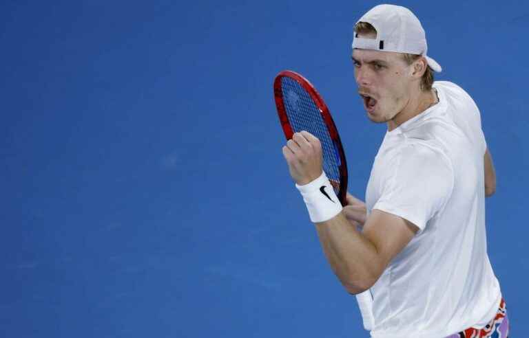 Denis Shapovalov advances to second round at Acapulco Tennis Tournament