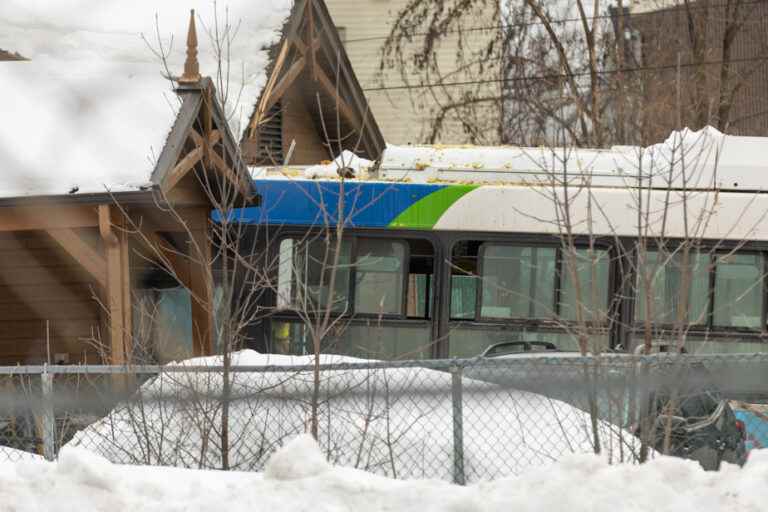 Drama in Laval |  The bus driver faces nine charges, including two first-degree murders