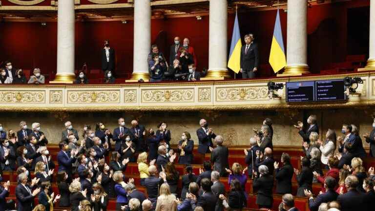 EDITORIAL.  A year of war in Ukraine, without a vote of French parliamentarians