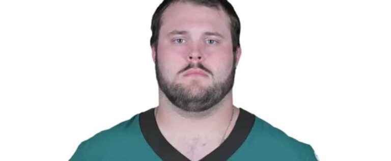 Eagles player charged with rape and kidnapping