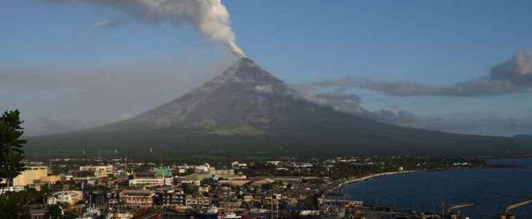 Four dead in the Philippines in the plane crash on a volcano