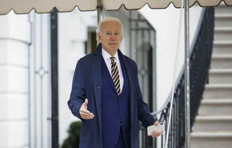 In search of confidential documents, the FBI searches a residence of Biden