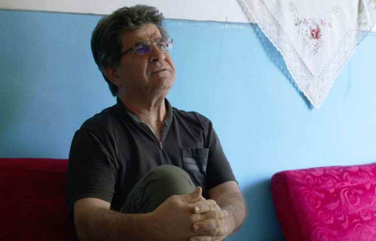 Iranian filmmaker Jafar Panahi released on bail after seven months in prison