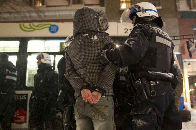 Mass arrest of protesters |  Montreal pays 6 million and apologizes