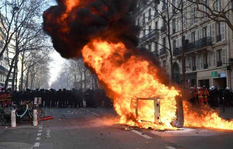 New strong mobilization against pension reform in France