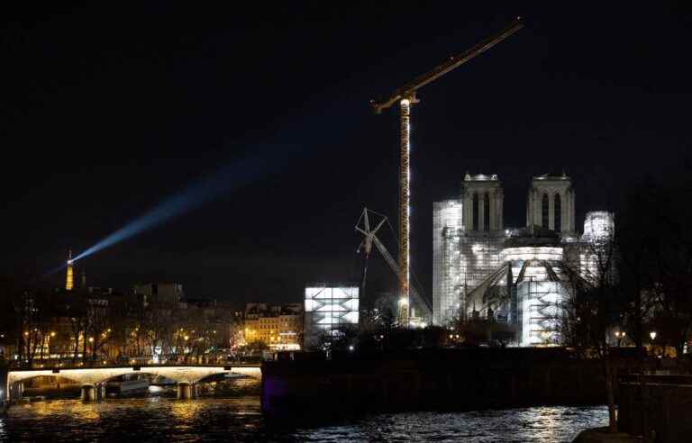 Notre-Dame de Paris should regain its spire in 2023