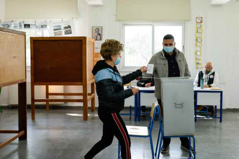 Presidential election |  Cypriots vote in the second round of a close election