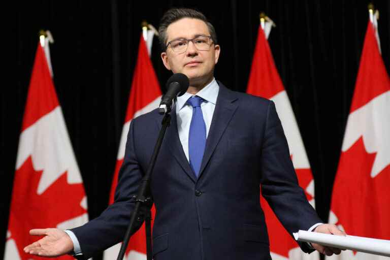 Roxham Road |  Poilievre calls for closure within a month, Fraser refuses