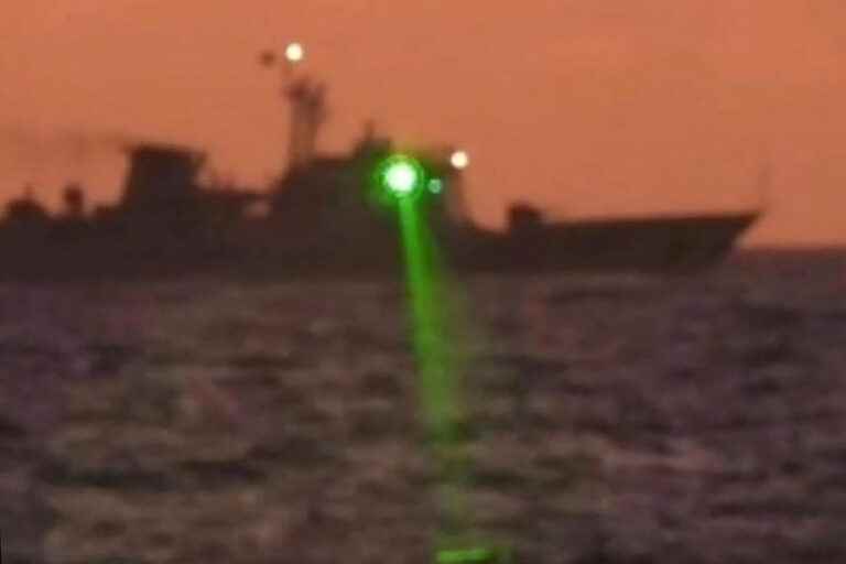 South China Sea |  Philippine Coast Guard accuses China of targeting them with a ‘laser’